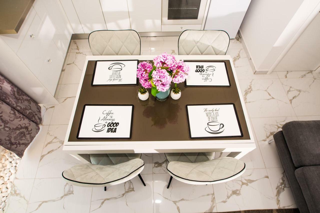 Apartment Mikulic มาคาร์สกา ภายนอก รูปภาพ